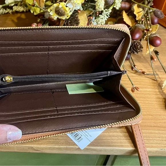 American Bee Preppy Vegan Leather Croc Backpack & Wallet Set in Brown. NWT - Picture 8 of 14